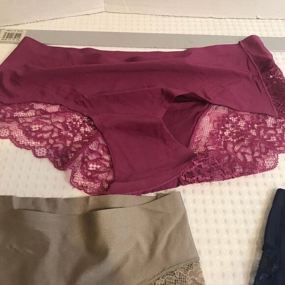 WOMENS LACED PANTIES MIDRISE KNIT FABRIC BREATHABLE SIZE L 8/10 NEW - Picture 5 of 8